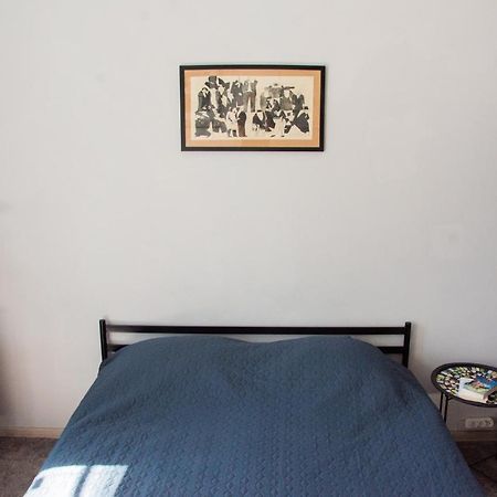 Entire 2-Bedroom Authentic Flat Kiev Dış mekan fotoğraf